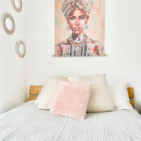 Ferienwohnung Апартамент Flowers Warna Exterior foto