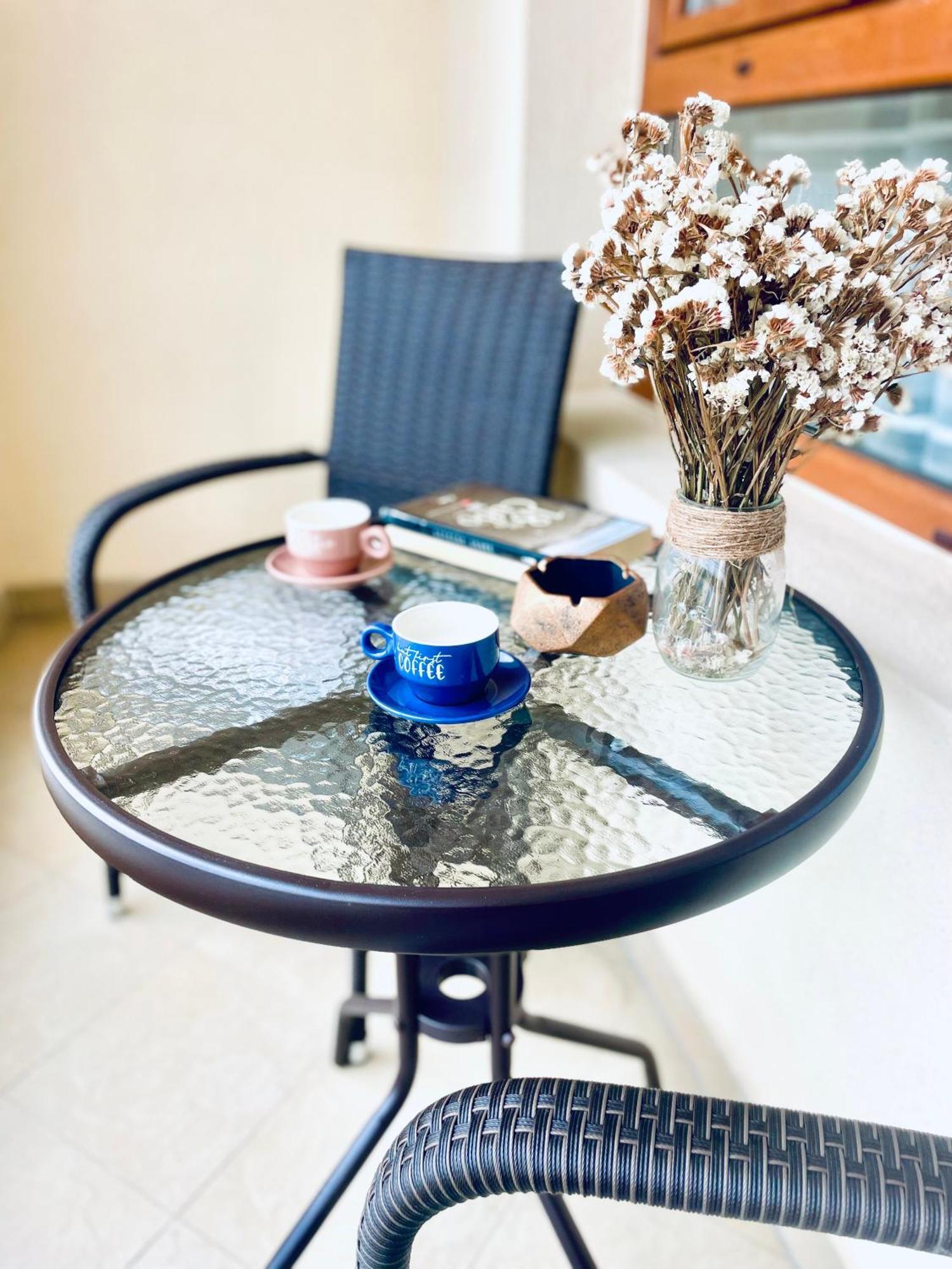 Ferienwohnung Апартамент Flowers Warna Exterior foto